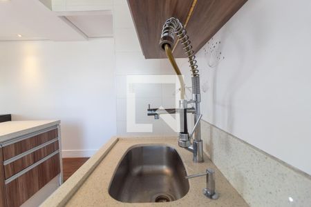 Apartamento à venda com 68m², 2 quartos e 1 vaga Apartamento à venda com 68m², 2 quartos e 1 vagaTorneira Inox Cozinha Americana