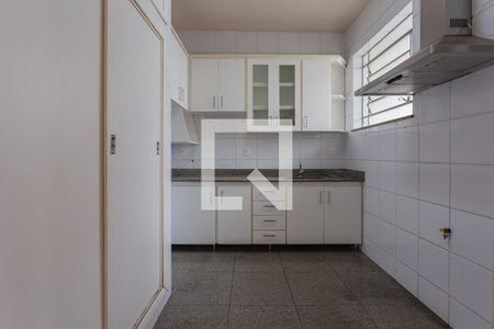 Casa à venda com 250m², 3 quartos e 3 vagasCozinha