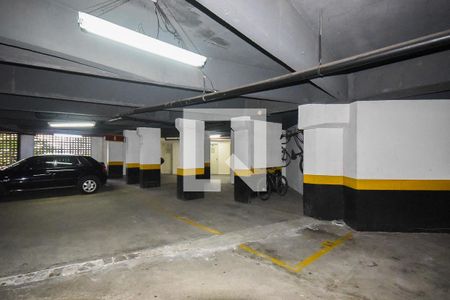 Apartamento à venda com 144m², 3 quartos e 3 vagasÁrea comum-vagas de Garagem