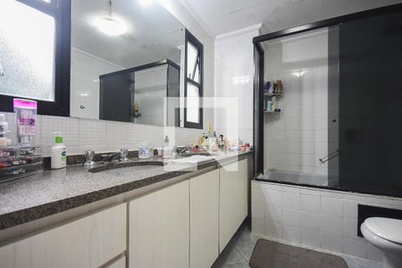 Apartamento à venda com 144m², 3 quartos e 3 vagasBanheiro Suíte