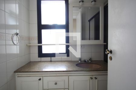Apartamento à venda com 90m², 3 quartos e 2 vagasBanheiro
