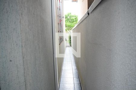 Casa de condomínio à venda com 112m², 2 quartos e 1 vagaCorredor