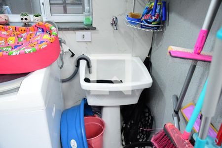 Casa de condomínio à venda com 112m², 2 quartos e 1 vagaQuintal