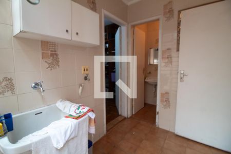 Casa à venda com 168m², 4 quartos e 2 vagas Casa à venda com 168m², 4 quartos e 2 vagasÁrea de Serviço