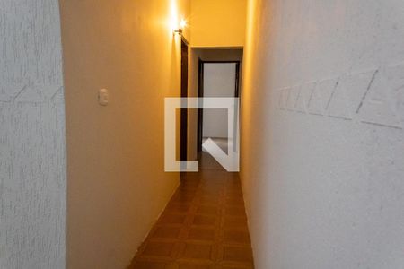 Corredor de casa para alugar com 3 quartos, 70m² em Cidade São Mateus, São Paulo
