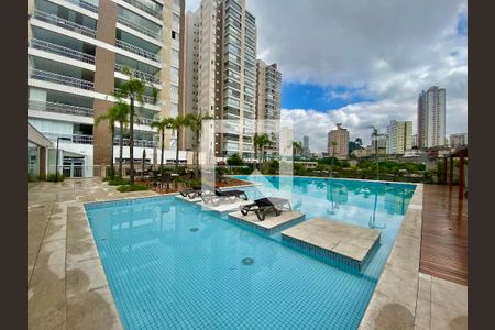 Apartamento à venda com 98m², 3 quartos e 2 vagas Apartamento à venda com 98m², 3 quartos e 2 vagasPiscina