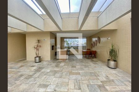 Apartamento à venda com 98m², 3 quartos e 2 vagas Apartamento à venda com 98m², 3 quartos e 2 vagasChurrasqueira