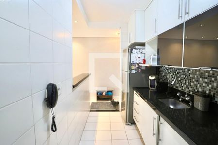 Apartamento à venda com 98m², 3 quartos e 2 vagas Apartamento à venda com 98m², 3 quartos e 2 vagasCozinha