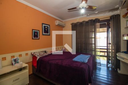 Casa à venda com 363m², 5 quartos e 2 vagas Casa à venda com 363m², 5 quartos e 2 vagasQuarto