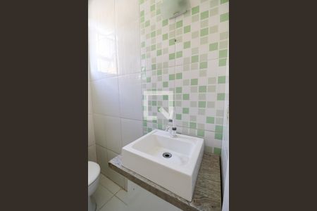 Apartamento à venda com 70m², 2 quartos e 1 vaga Apartamento à venda com 70m², 2 quartos e 1 vagaBanheiro