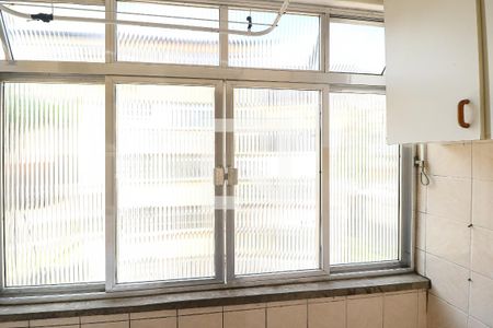 Apartamento à venda com 70m², 2 quartos e 1 vaga Apartamento à venda com 70m², 2 quartos e 1 vagaÁrea de Serviço