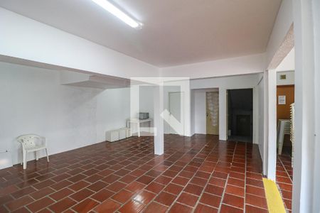 Apartamento à venda com 70m², 2 quartos e 1 vaga Apartamento à venda com 70m², 2 quartos e 1 vagaÁrea comum - Salão de festas