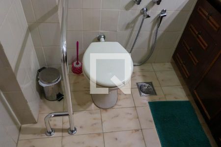 Apartamento à venda com 148m², 3 quartos e 2 vagas Apartamento à venda com 148m², 3 quartos e 2 vagasBanheiro