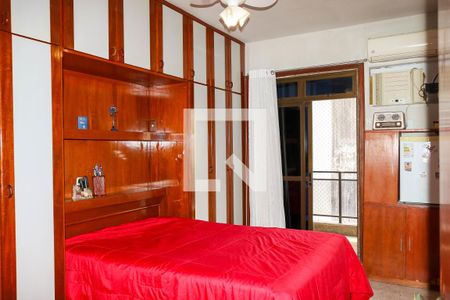 Apartamento à venda com 148m², 3 quartos e 2 vagas Apartamento à venda com 148m², 3 quartos e 2 vagasQuarto Suíte