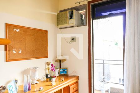 Apartamento à venda com 148m², 3 quartos e 2 vagas Apartamento à venda com 148m², 3 quartos e 2 vagasQuarto 3