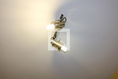 Apartamento à venda com 148m², 3 quartos e 2 vagas Apartamento à venda com 148m², 3 quartos e 2 vagasQuarto de Serviço