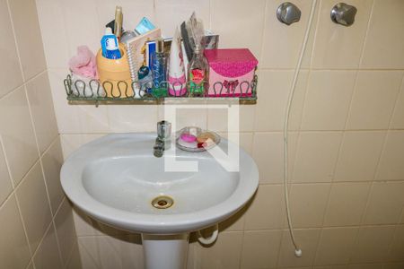 Apartamento à venda com 148m², 3 quartos e 2 vagas Apartamento à venda com 148m², 3 quartos e 2 vagasBanheiro de serviço