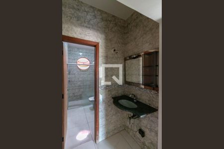 Casa à venda com 340m², 7 quartos e 3 vagas Casa à venda com 340m², 7 quartos e 3 vagasBanheiro Social