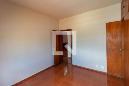 Casa à venda com 340m², 7 quartos e 3 vagas Casa à venda com 340m², 7 quartos e 3 vagasQuarto Suíte