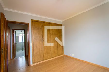 Apartamento à venda com 400m², 3 quartos e 3 vagas Apartamento à venda com 400m², 3 quartos e 3 vagasQuarto 2