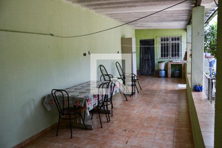 Casa à venda com 312m², 3 quartos e 4 vagas Casa à venda com 312m², 3 quartos e 4 vagasÁrea comum