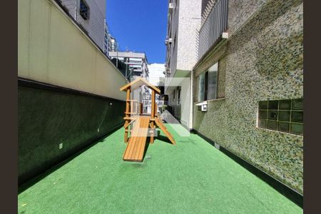 Apartamento à venda com 133m², 3 quartos e 1 vaga Apartamento à venda com 133m², 3 quartos e 1 vagaÁrea Comum - Playground