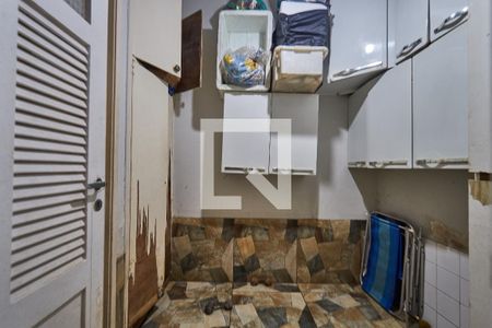 Apartamento à venda com 133m², 3 quartos e 1 vaga Apartamento à venda com 133m², 3 quartos e 1 vagaQuarto de Serviço