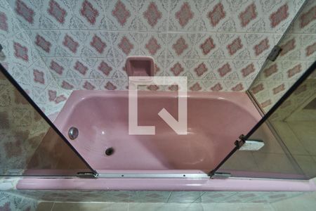 Apartamento à venda com 133m², 3 quartos e 1 vaga Apartamento à venda com 133m², 3 quartos e 1 vagaBanheiro Social