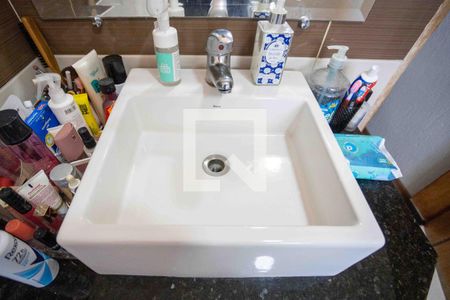 Casa à venda com 365m², 6 quartos e 10 vagasBanheiro Casa 2