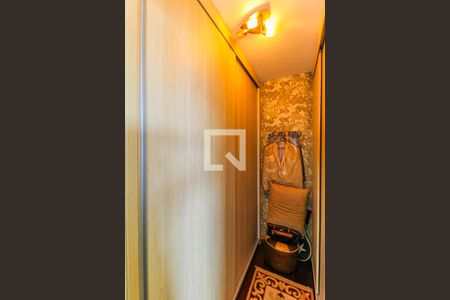 Apartamento à venda com 180m², 4 quartos e 2 vagas Apartamento à venda com 180m², 4 quartos e 2 vagasSuíte