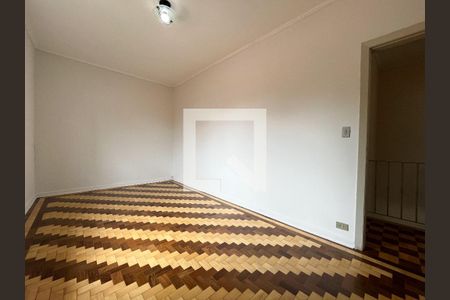 Casa à venda com 198m², 4 quartos e 3 vagas Casa à venda com 198m², 4 quartos e 3 vagasQuarto 2