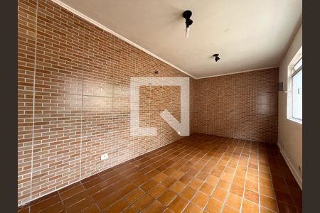Casa à venda com 198m², 4 quartos e 3 vagas Casa à venda com 198m², 4 quartos e 3 vagasQuarto Edícula