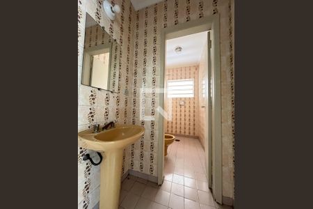 Casa à venda com 198m², 4 quartos e 3 vagas Casa à venda com 198m², 4 quartos e 3 vagasBanheiro 3