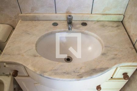 Apartamento à venda com 50m², 2 quartos e sem vaga Apartamento à venda com 50m², 2 quartos e sem vagaBanheiro social - pia