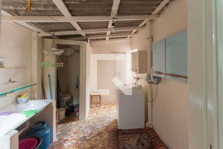 Casa à venda com 100m², 4 quartos e 3 vagas Casa à venda com 100m², 4 quartos e 3 vagasÁrea de Serviço