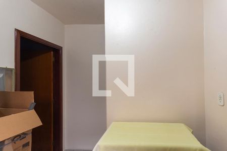 Casa à venda com 100m², 4 quartos e 3 vagas Casa à venda com 100m², 4 quartos e 3 vagasQuarto 4