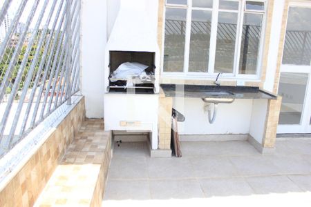 Apartamento à venda com 200m², 4 quartos e 2 vagasTerraço com Churrasqueira e hidromessagem