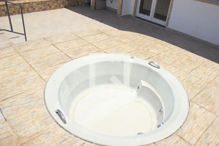 Apartamento à venda com 200m², 4 quartos e 2 vagasTerraço com Churrasqueira e hidromessagem