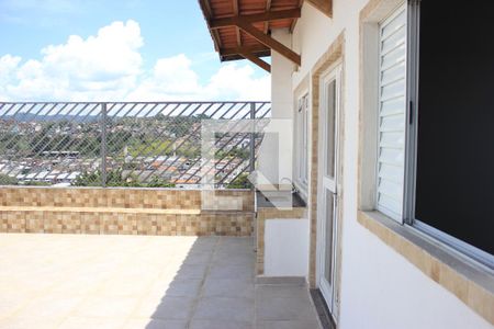 Apartamento à venda com 200m², 4 quartos e 2 vagasTerraço com Churrasqueira e hidromessagem