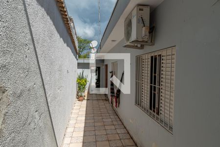 Casa à venda com 200m², 3 quartos e 4 vagasQuintal 