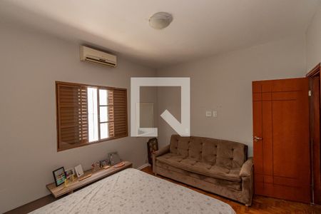 Casa à venda com 200m², 3 quartos e 4 vagasQuarto 1