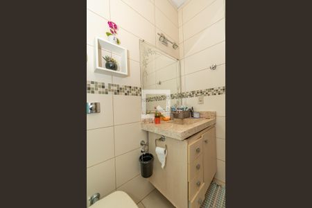 Casa à venda com 200m², 3 quartos e 4 vagasBanheiro da Suíte 