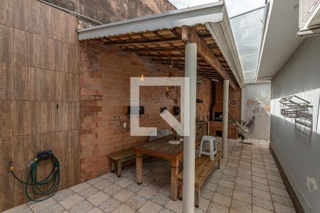 Casa à venda com 200m², 3 quartos e 4 vagasVaranda Gourmet/Churrasqueira 