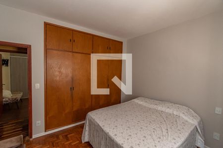 Casa à venda com 200m², 3 quartos e 4 vagasQuarto 1