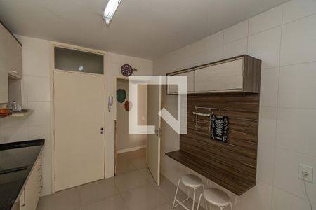 Apartamento à venda com 85m², 2 quartos e 1 vaga Apartamento à venda com 85m², 2 quartos e 1 vagaCozinha