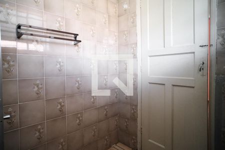 Casa à venda com 60m², 1 quarto e 1 vaga Casa à venda com 60m², 1 quarto e 1 vagaBanheiro