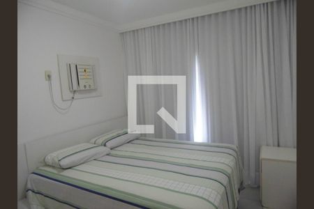 Quarto de apartamento para alugar com 1 quarto, 55m² em Caminho das Árvores, Salvador