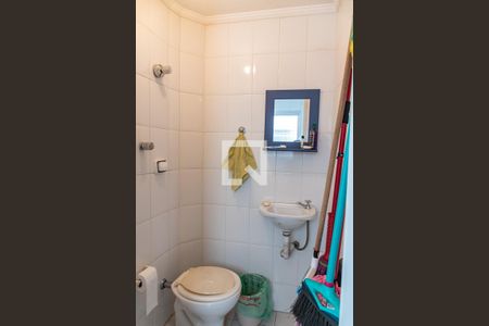 Apartamento à venda com 65m², 2 quartos e 1 vaga Apartamento à venda com 65m², 2 quartos e 1 vagaBanheiro de serviço