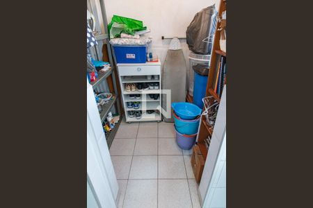 Apartamento à venda com 65m², 2 quartos e 1 vaga Apartamento à venda com 65m², 2 quartos e 1 vagaQuarto de serviço