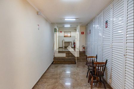 Apartamento à venda com 65m², 2 quartos e 1 vaga Apartamento à venda com 65m², 2 quartos e 1 vagaHall de entrada